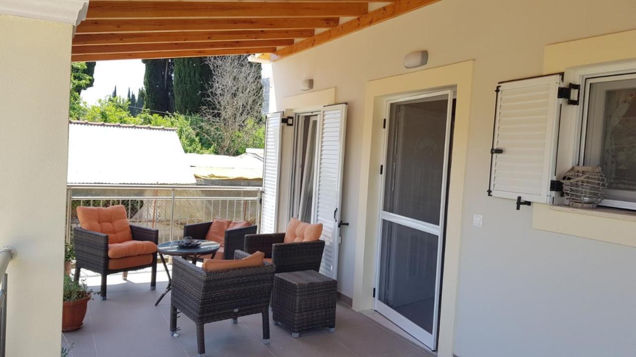 Appartamento Casa Loukia Gastouri  Esterno foto